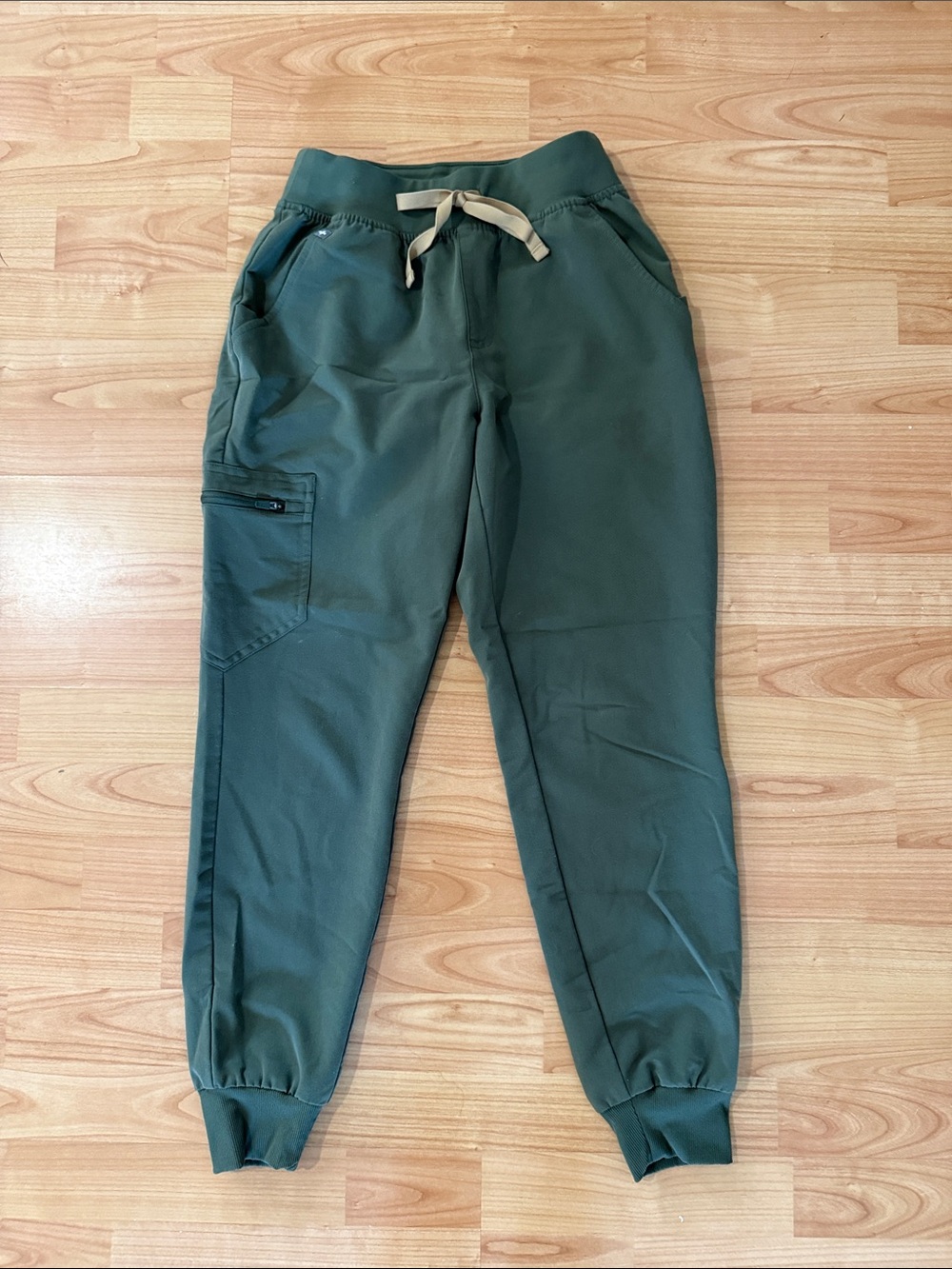 FIGS Zamora High-Rise Scrub Pant